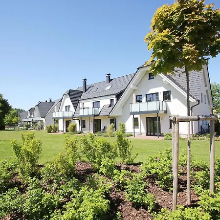 strandnahe FeWo mit Balkon, gratis Nutzung vom AHOI Erlebnisbad und Sauna in Sellin - Rex Rugia FeWo 10-6 Apartment Lobbe