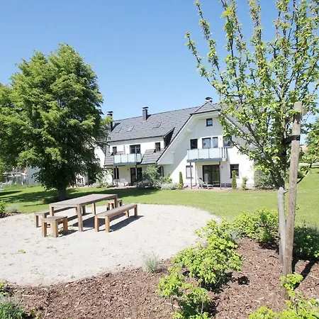 Strandnahe Mit Balkon, Gratis Nutzung Vom Ahoi Erlebnisbad Und Sauna In Sellin - Rex Rugia 10-6